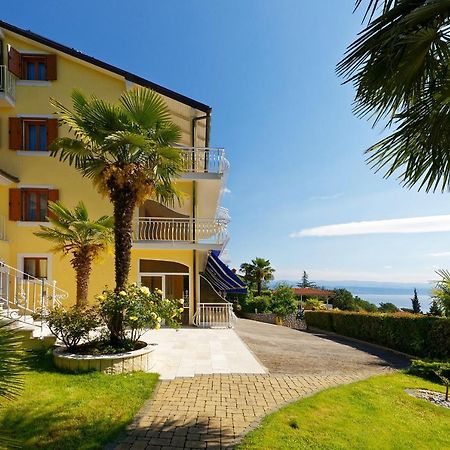 Villa Mona Lisa Lovran - Croatia Buitenkant foto
