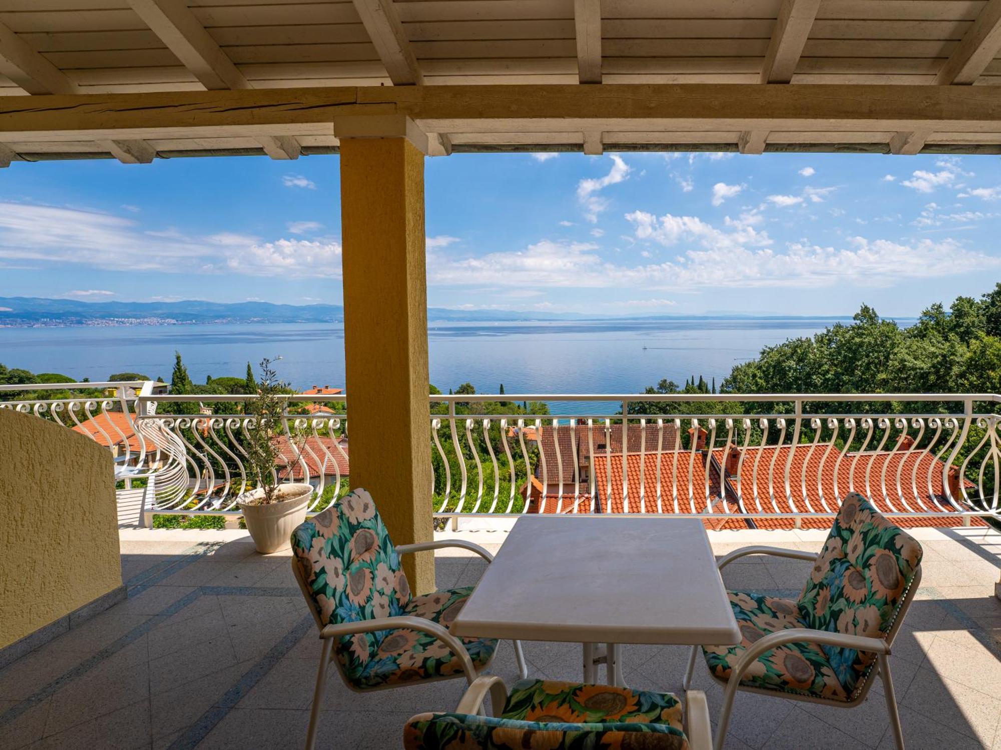 Villa Mona Lisa Lovran - Croatia Buitenkant foto