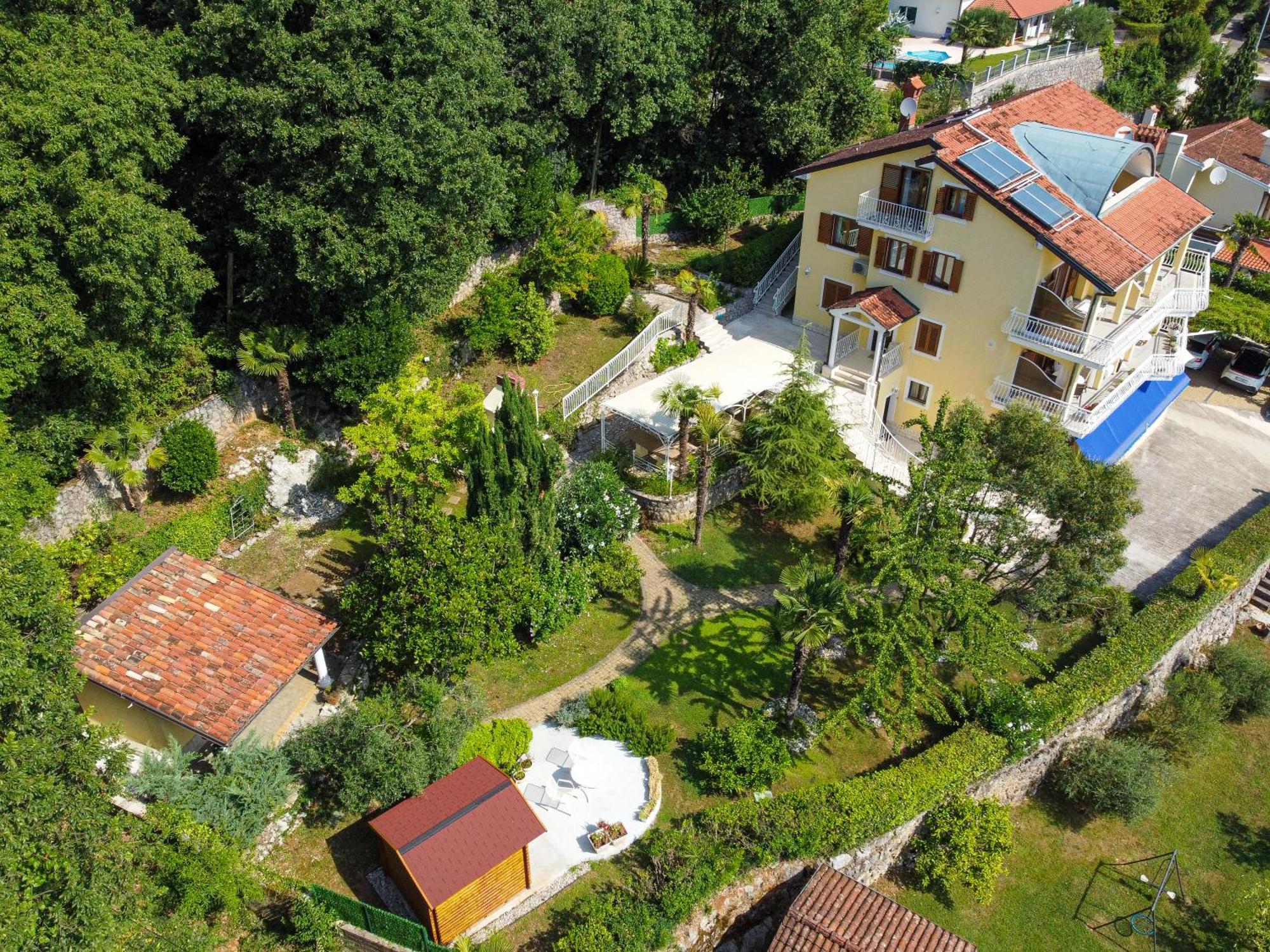 Villa Mona Lisa Lovran - Croatia Buitenkant foto