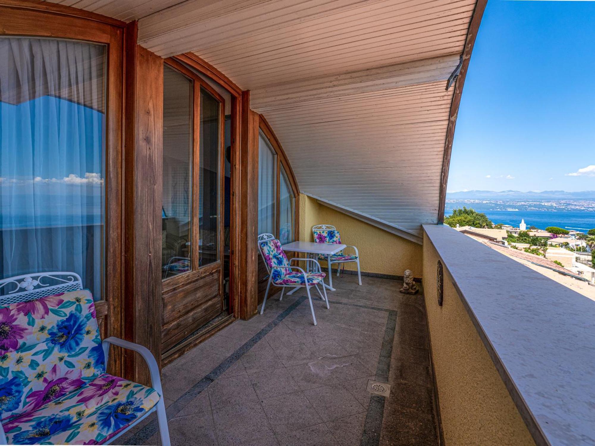 Villa Mona Lisa Lovran - Croatia Buitenkant foto